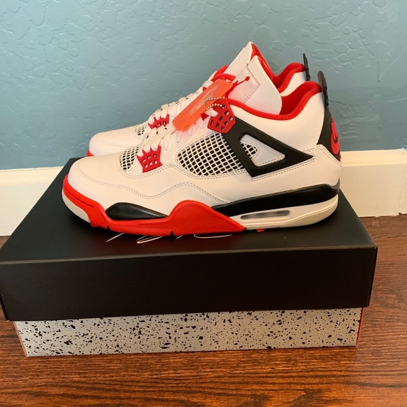 Jordan 4 fire red OG 100% authentic - Picture 2 of 7